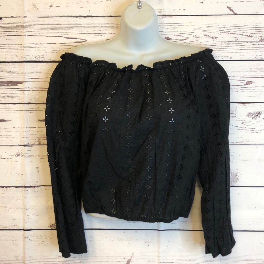 San Joy black eyelet cropped peasant top